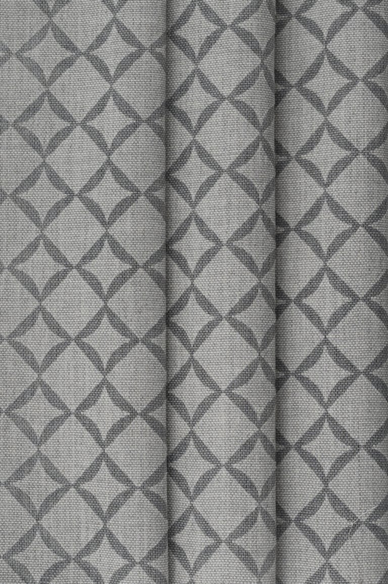 Photo of complete grey