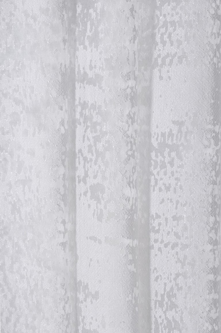 Photo of eponymo off white