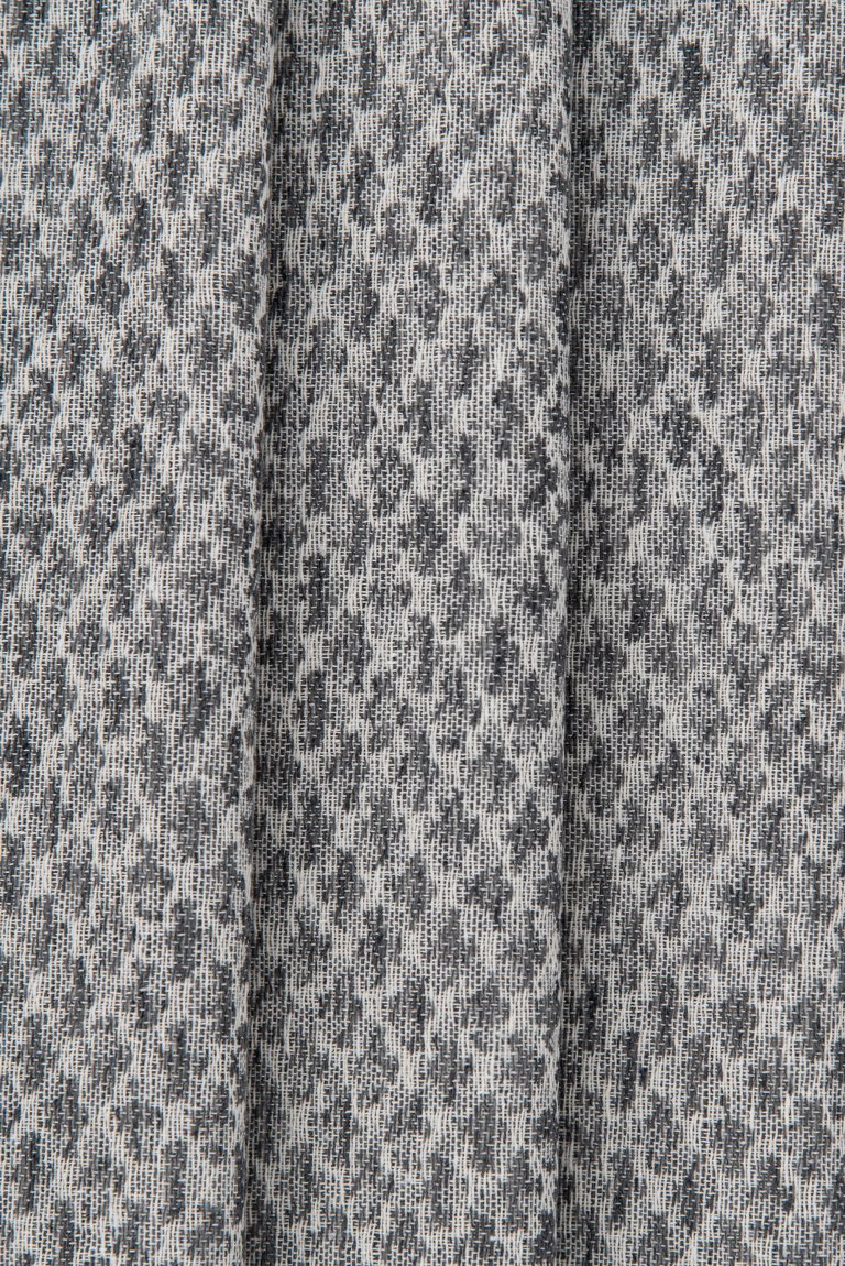 Photo of grade black&white