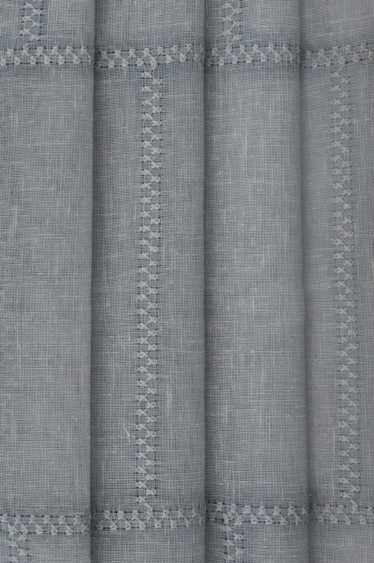 Photo of identity l.grey