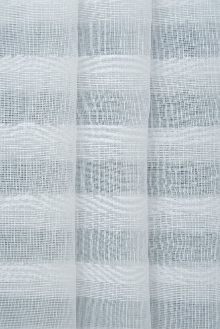 Photo of monomania degrade white