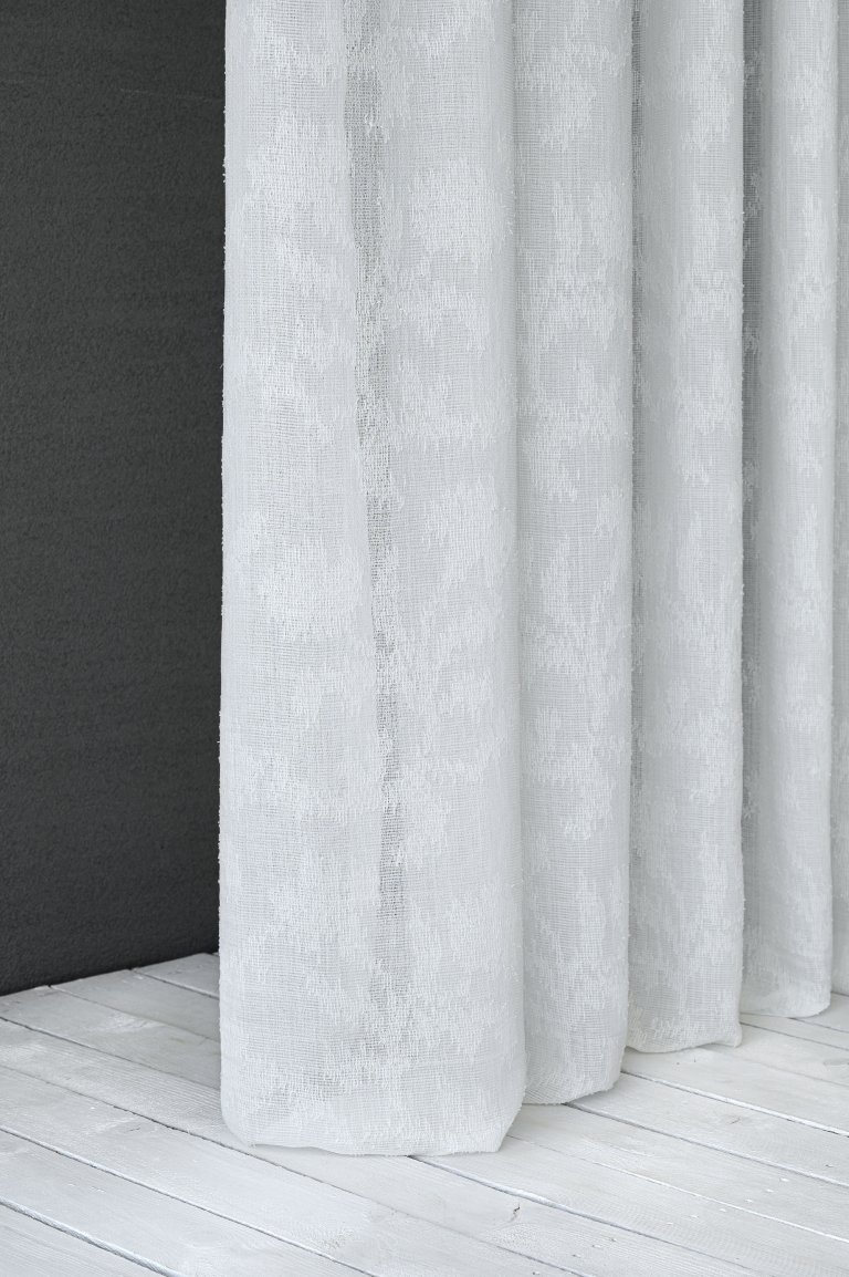 Photo of norway off white