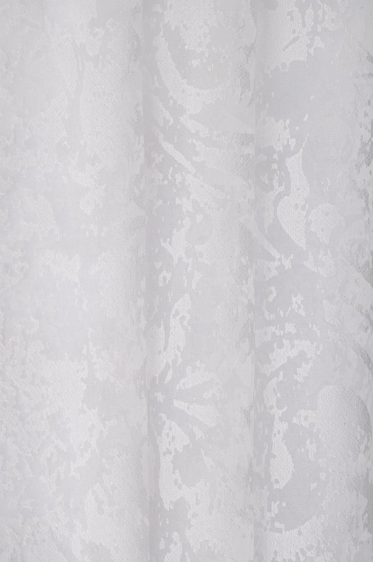 Photo of omonoia off white