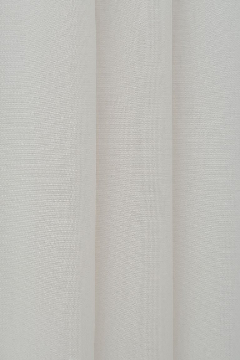 Photo of star off white