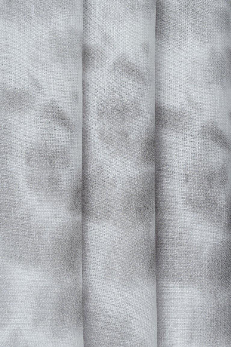 Photo of symbol l.grey