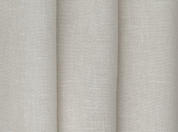 Photo of skies l.beige