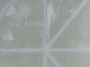 Photo of triangle taupe